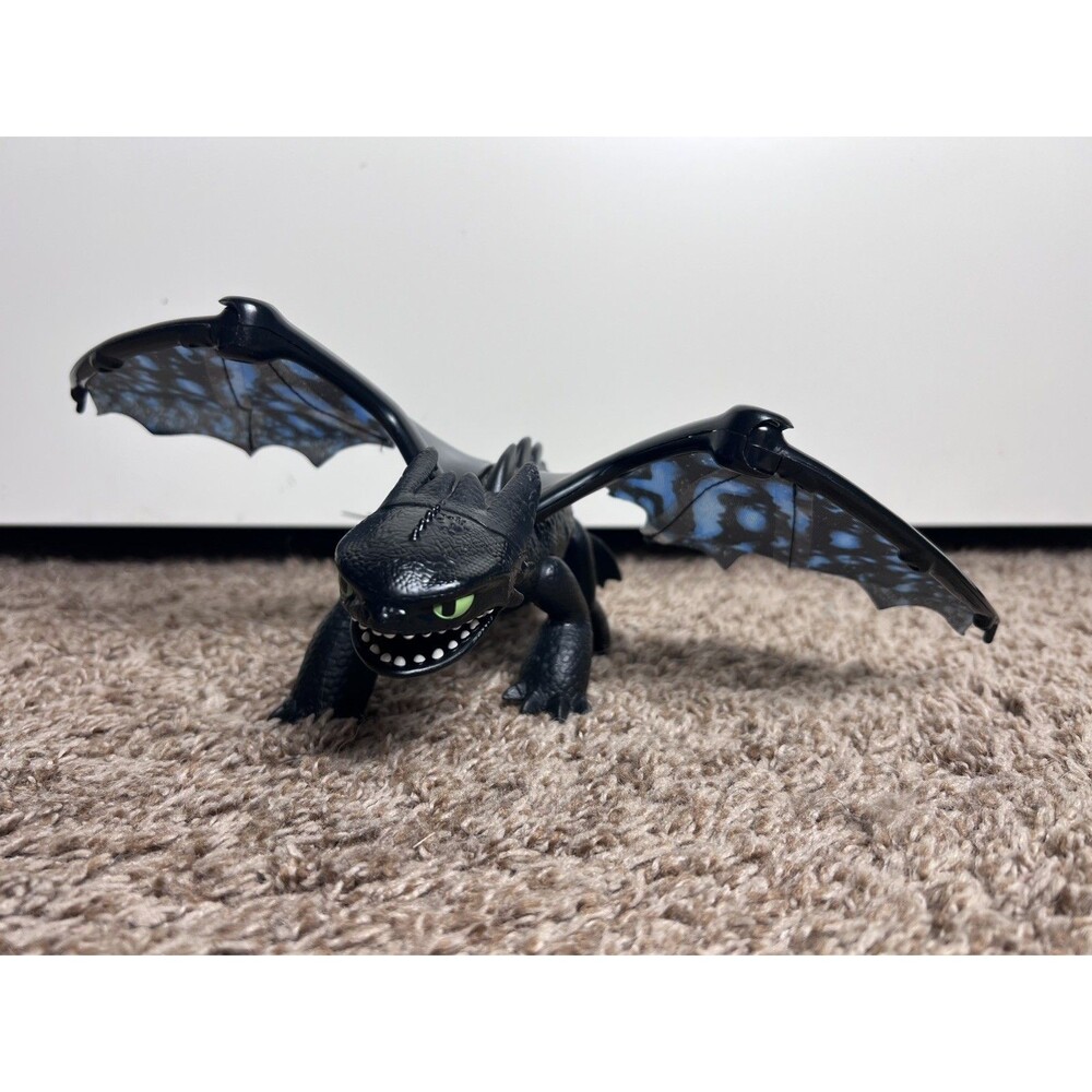 How to Train Your Dragon Hidden World Deluxe Toothless Figure Lights Sound Used